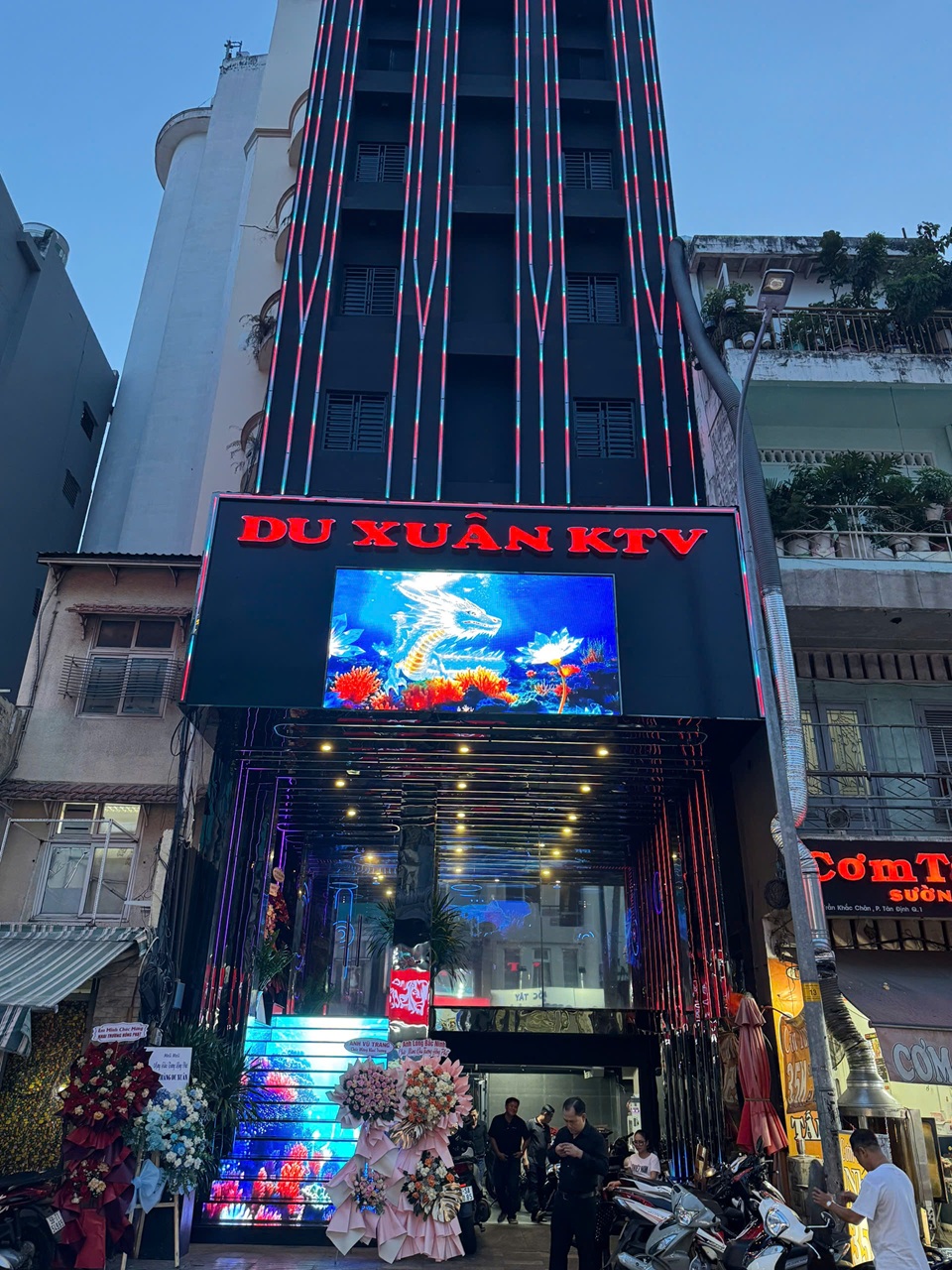 Mặt Tiền Du Xuân KTV 3 Trần Khắc Trân