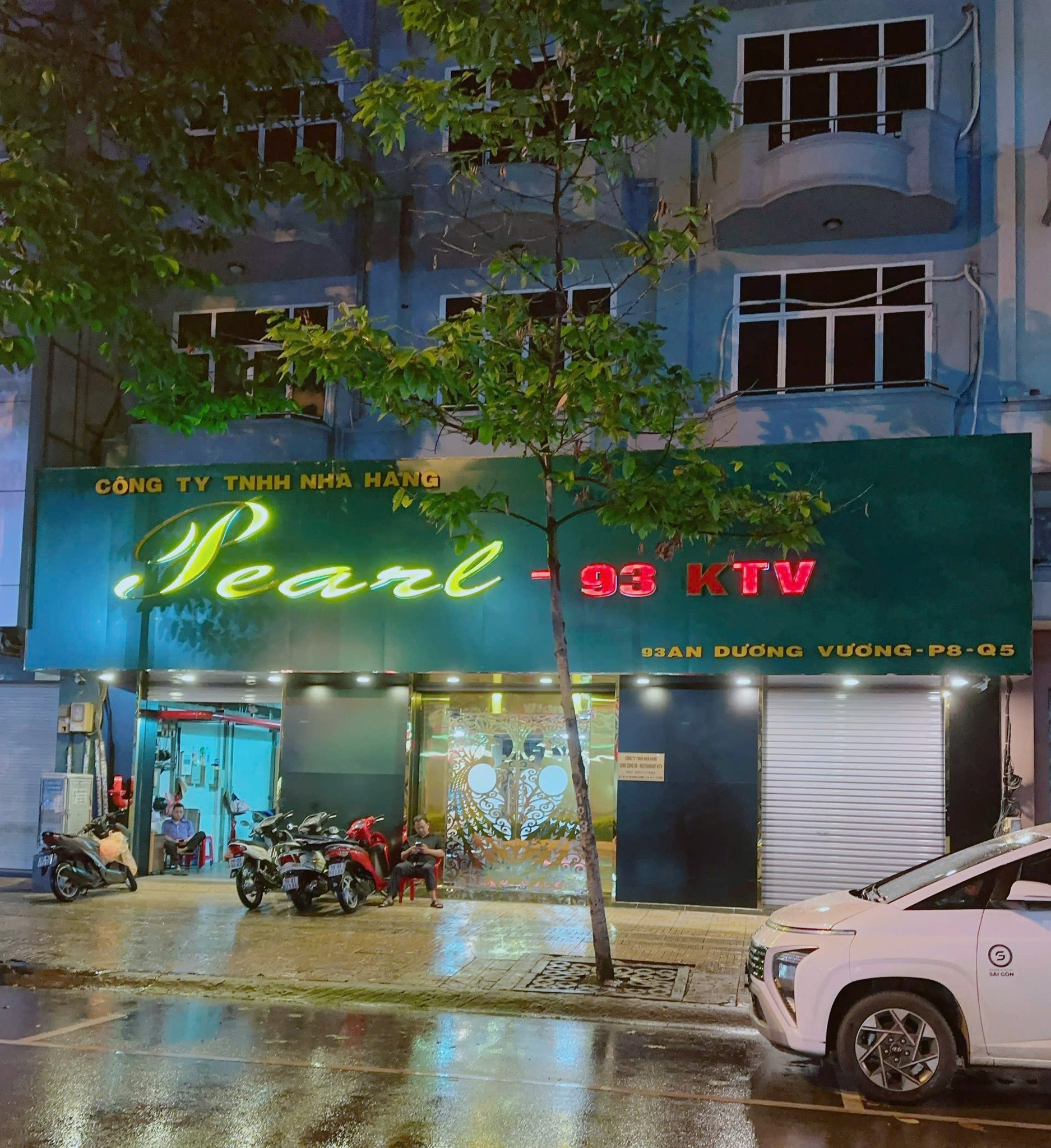 Mặt Tiền Hình Ảnh Karaoke Pearl KTV Quận 5 (3)