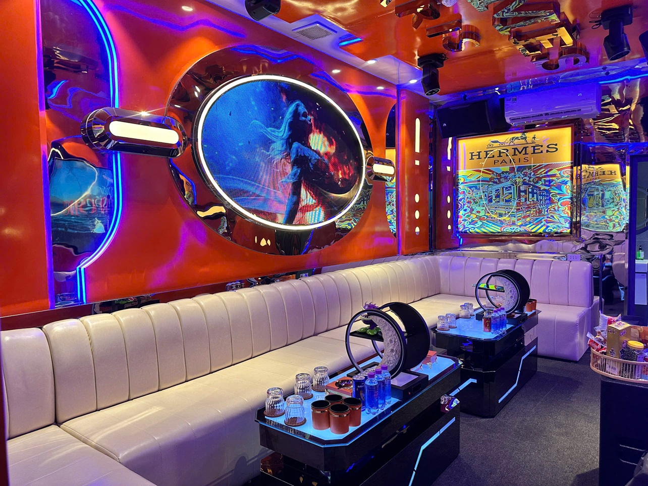 Karaoke Hermes Paris H Restaurant KTV 216 Lê Hồng Phong (8)