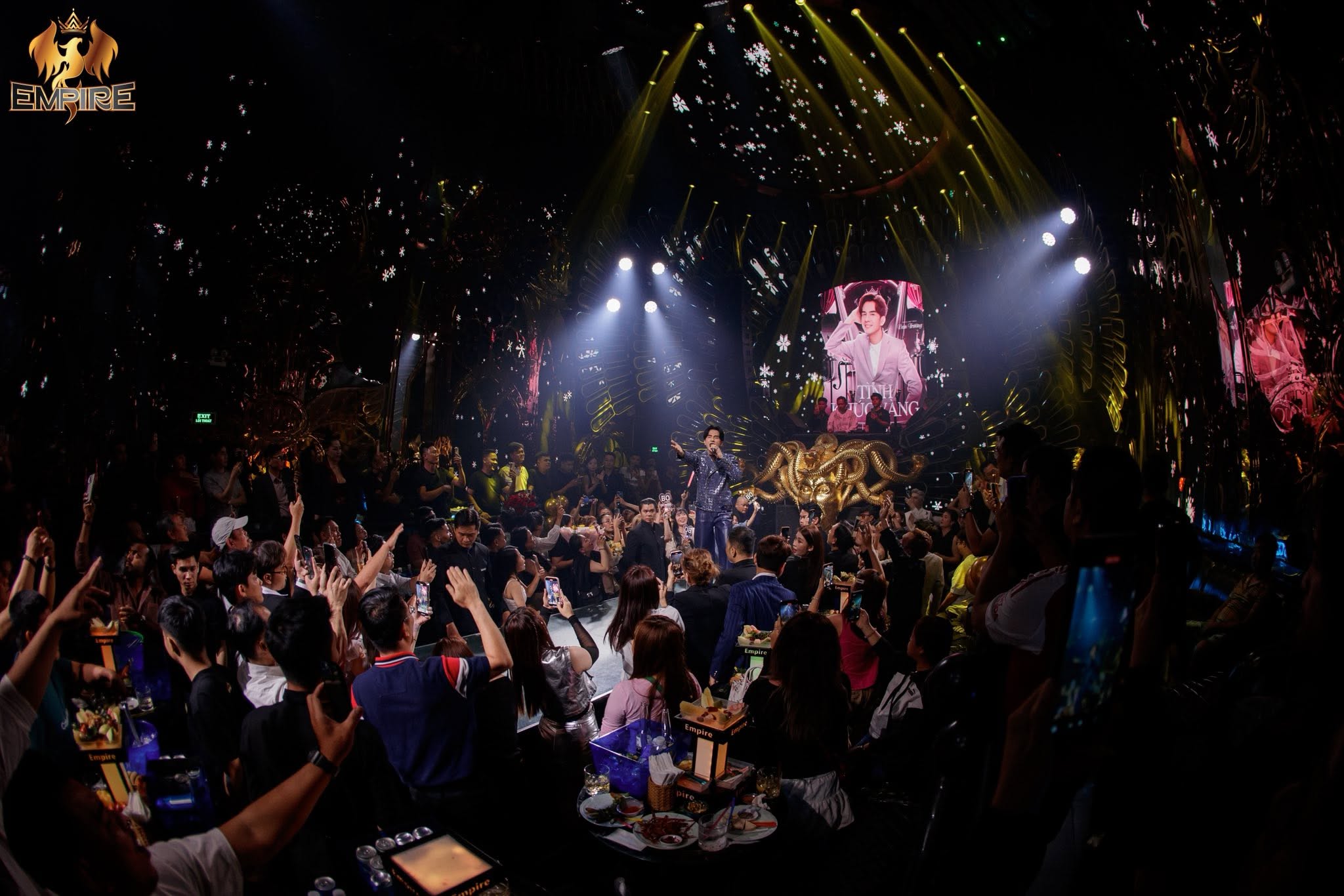 Hình Ảnh Album Empire Music Club (6)