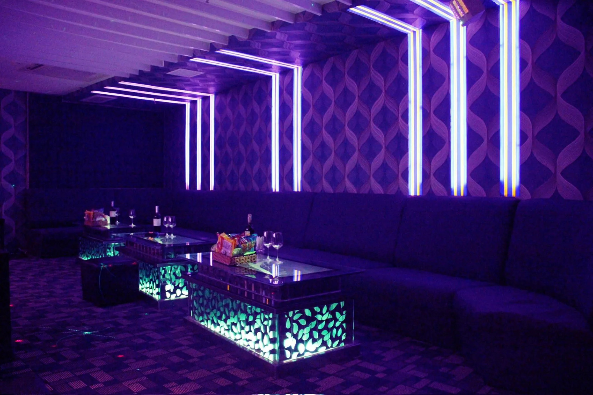 karaoke-boss-restaurant-ktv-binh-chanh-kdc-trung-son-binh-chanh-4
