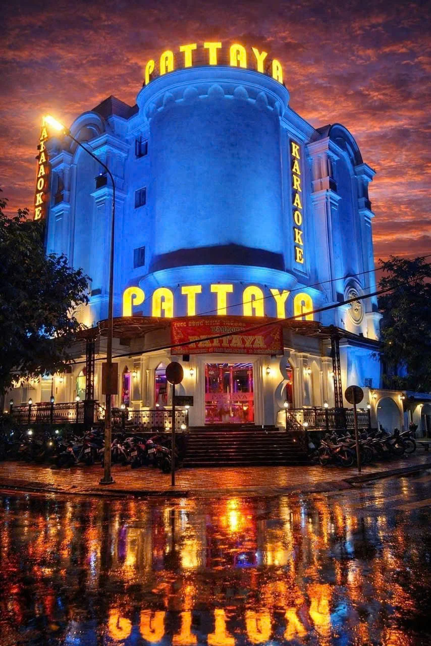 Mặt tiền và vị trí Karaoke Pattaya