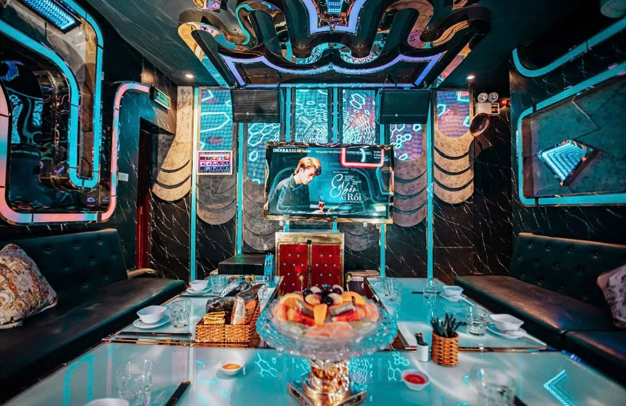 Không gian phòng hát Karaoke Kingdom - góc 11