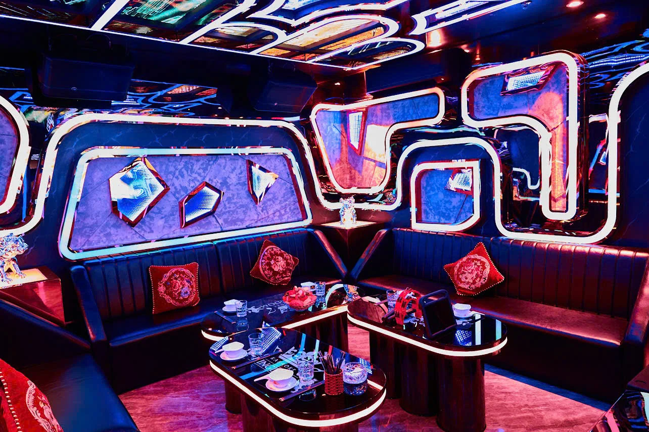 Không gian phòng hát Karaoke Kingdom - góc 24
