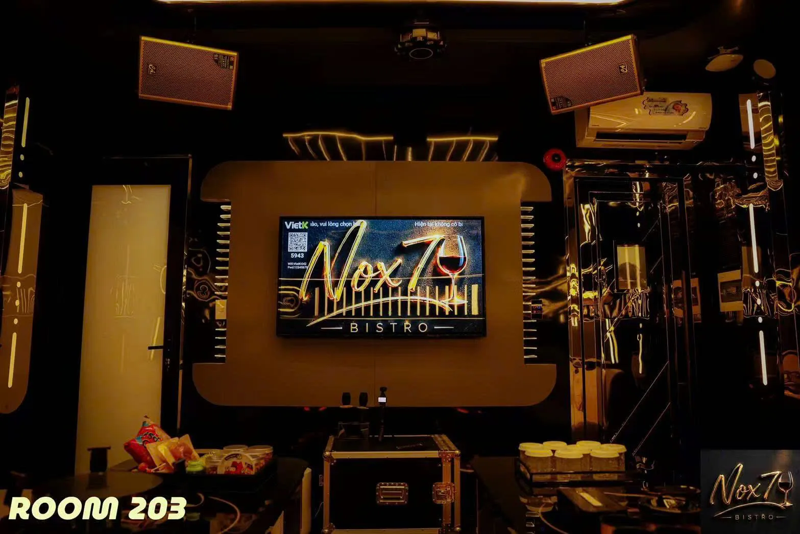 Phòng karaoke NOX7 Bistro KTV thiết kế ánh sáng hiện đại góc 13
