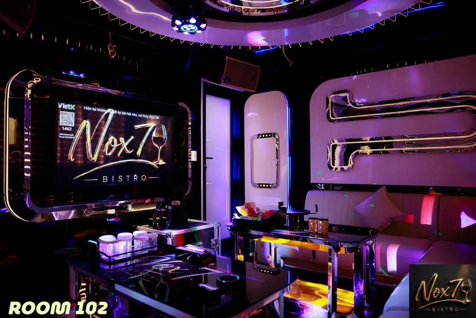 Phòng karaoke NOX7 Bistro KTV thiết kế ánh sáng hiện đại góc 23