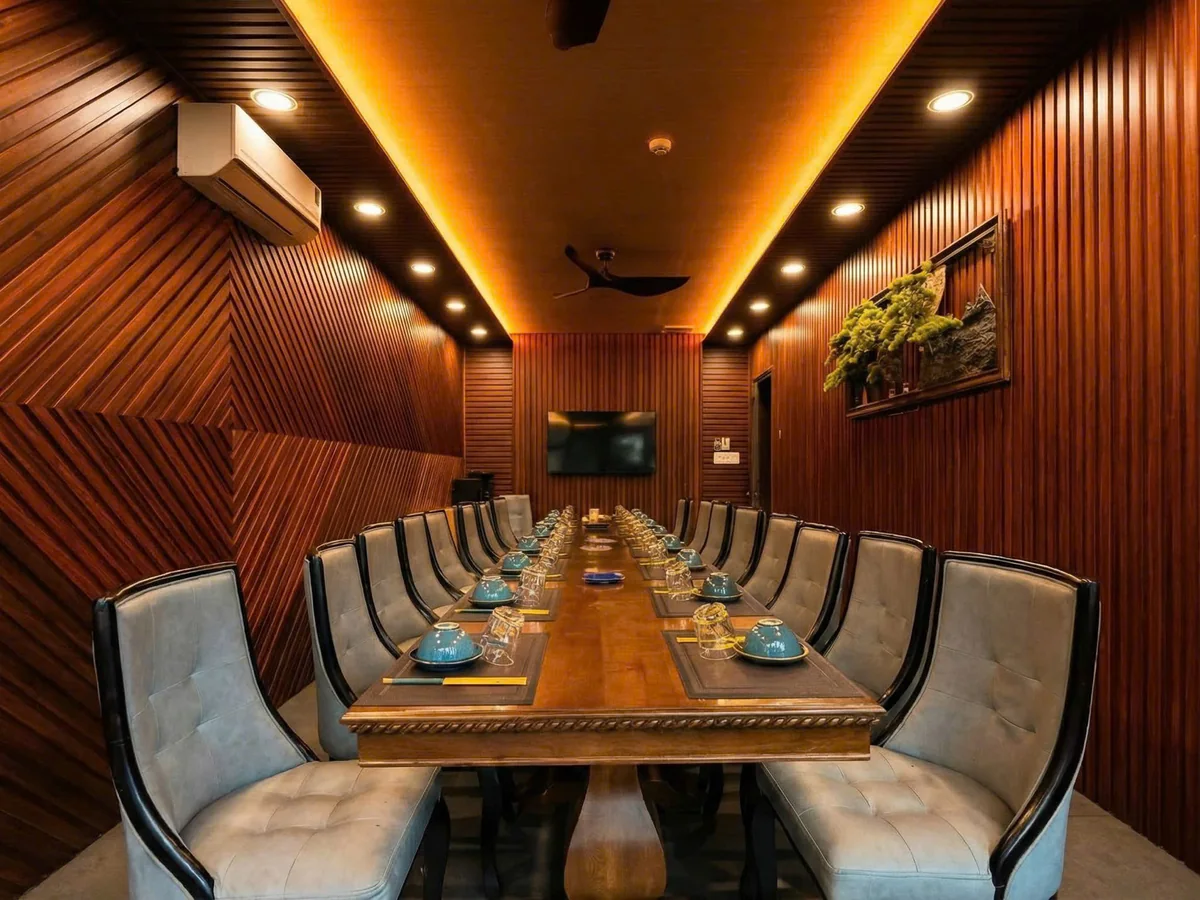 Phòng VIP vách gỗ Cạn Ly