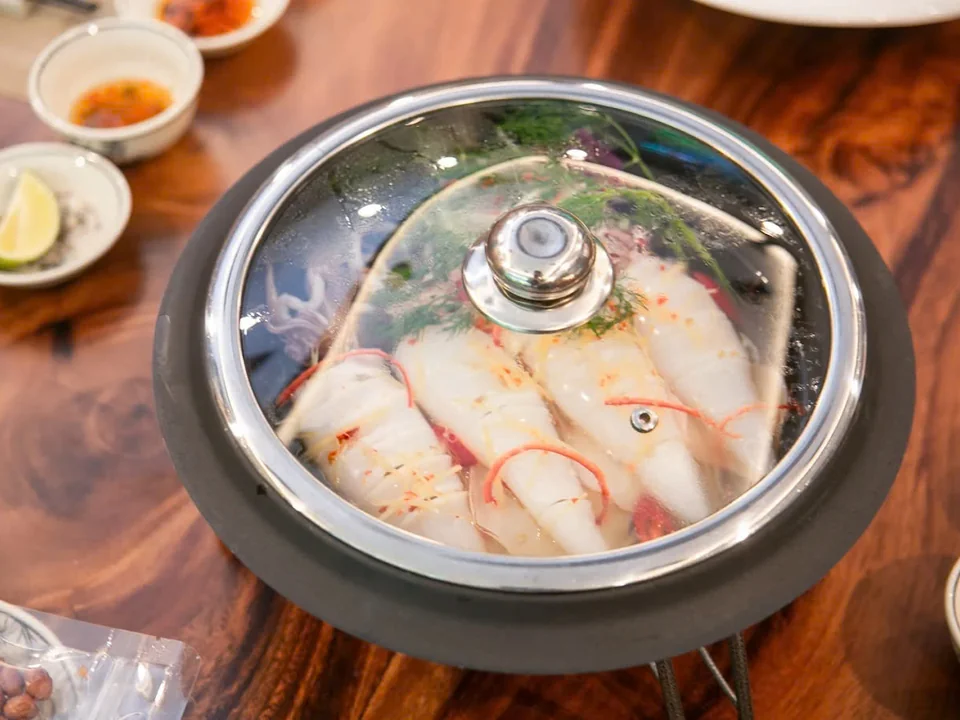 Nồi lẩu có nắp kính