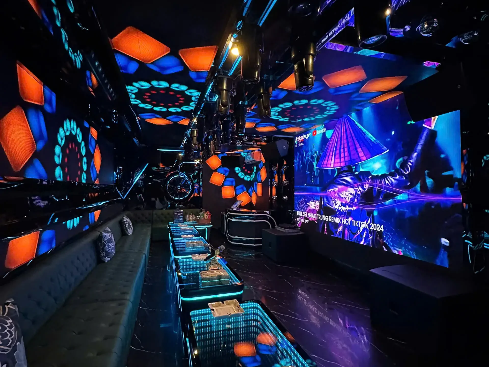 Phòng LED China Town KTV