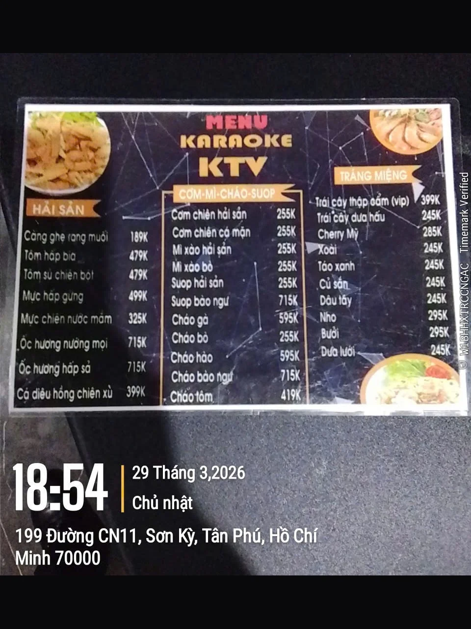 Menu hải sản, cơm, cháo và trái cây